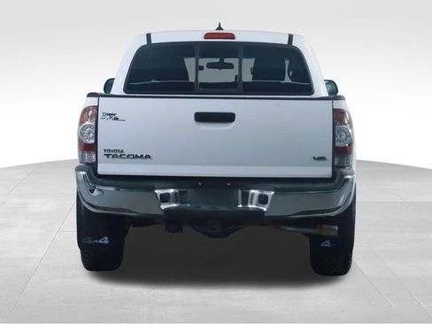 Used 2014 Toyota Tacoma 4x4 Double Cab w/ TRD Off-Road Package image 11