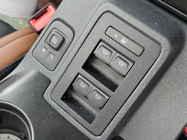 Used 2023 Ford Bronco Outer Banks AWD/4WD image 31