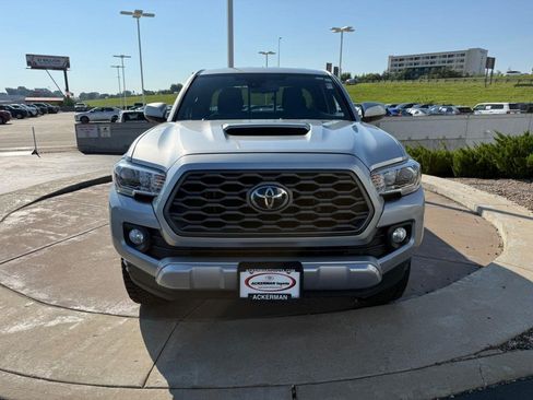 Certified 2022 Toyota Tacoma TRD Sport w/ Technology Package RWD image 14