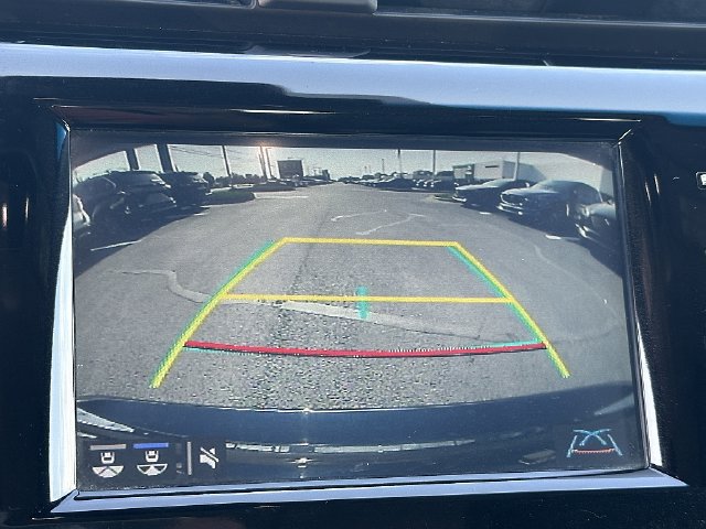 Used 2018 Toyota Camry XLE FWD image 30
