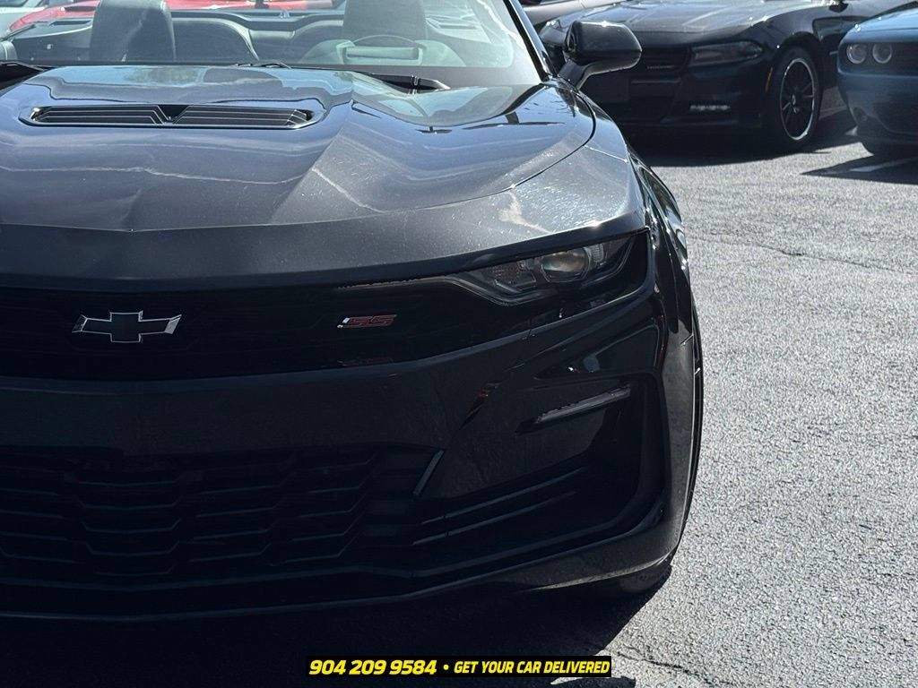 Used 2019 Chevrolet Camaro SS RWD image 11