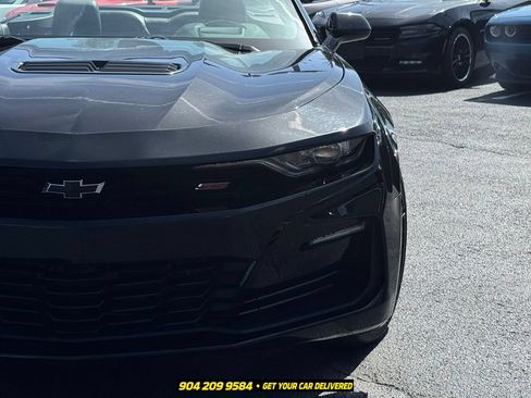 Used 2019 Chevrolet Camaro SS RWD image 11