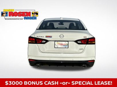 New 2025 Nissan Altima 2.5 SR