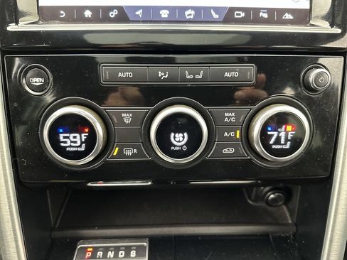 Used 2018 Land Rover Discovery HSE Luxury AWD/4WD image 19