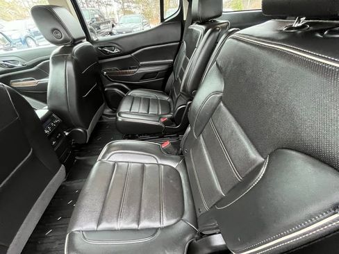 Used 2023 GMC Acadia Denali w/ Denali Ultimate Package image 24