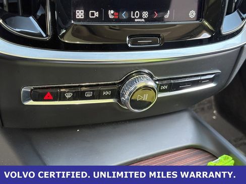 Certified 2025 Volvo V60 B5 Cross Country Plus image 20