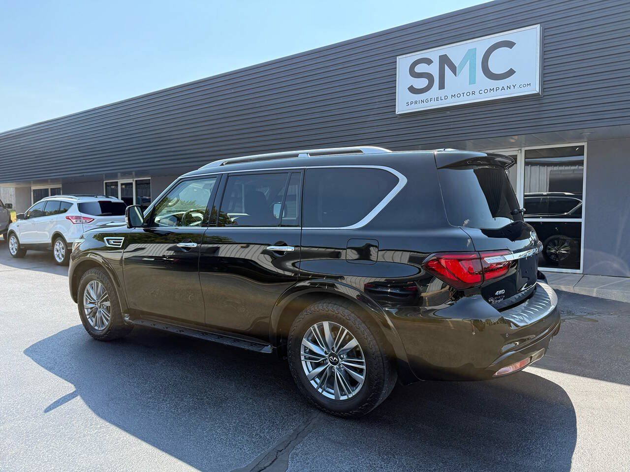 Used 2021 INFINITI QX80 Luxe AWD/4WD image 8