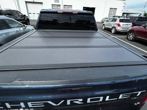 Used 2020 Chevrolet Silverado 1500 LT w/ All-Star Edition AWD/4WD image 13
