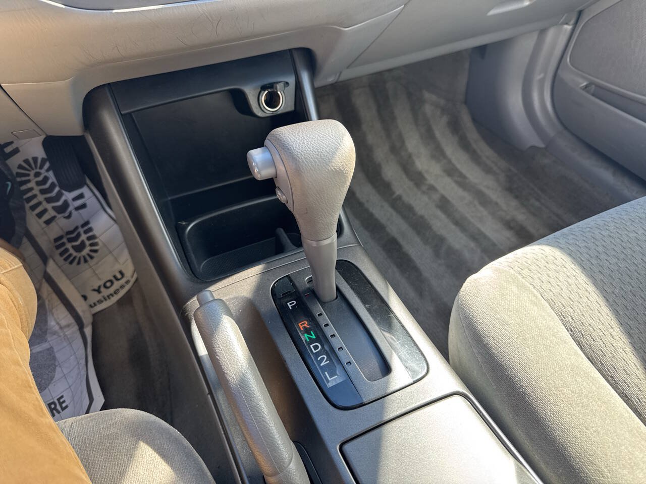 Used 2003 Toyota Camry LE FWD image 16