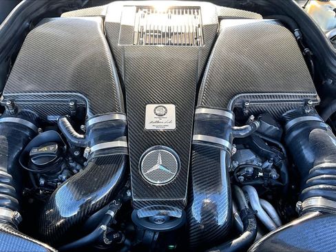 Used 2014 Mercedes-Benz E 63 AMG 4MATIC Sedan image 33