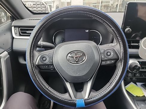 Used 2024 Toyota RAV4 XSE AWD/4WD image 10