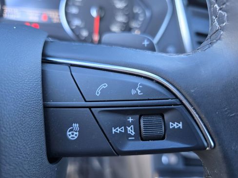 Used 2023 Audi Q5 2.0T Premium w/ Convenience Package image 23