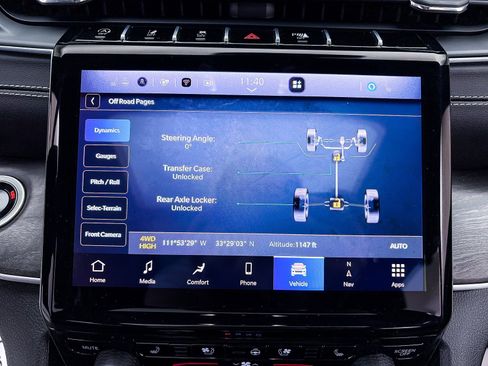 Used 2024 Jeep Grand Cherokee L Limited w/ Luxury Tech Group II image 21