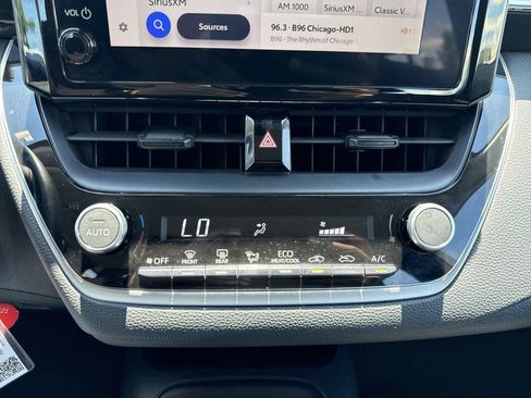 Used 2024 Toyota Corolla LE FWD image 19