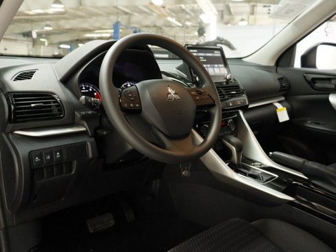 New 2026 Mitsubishi Eclipse Cross ES AWD/4WD image 5