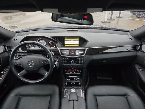 Used 2011 Mercedes-Benz E 350 Sedan image 13