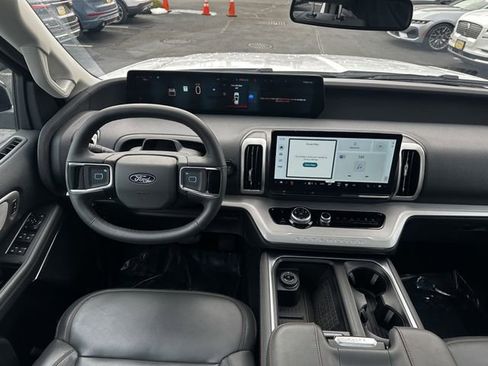 Certified 2025 Ford Expedition Max Active image 13