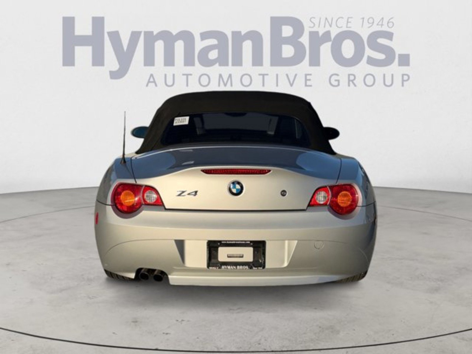 Used 2004 BMW Z4 2.5i RWD image 4