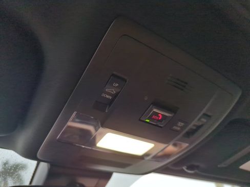 Used 2024 Lexus IS 350 F Sport image 15