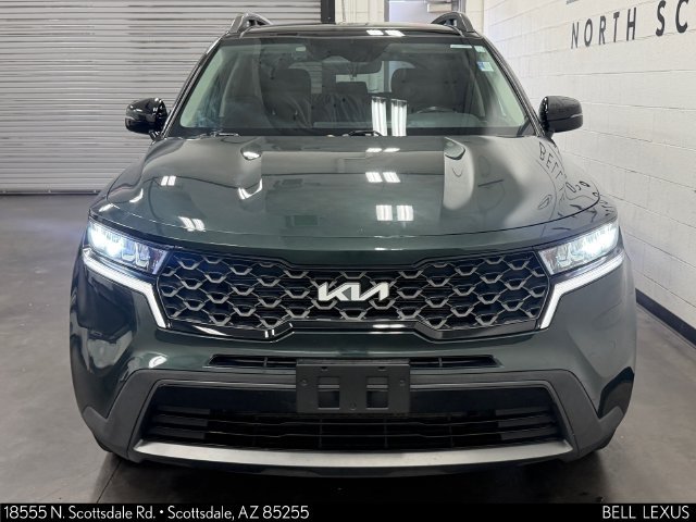 Used 2023 Kia Sorento S w/ Panoramic Sunroof Package AWD/4WD image 5