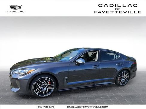 Used 2023 Kia Stinger GT2 RWD image 1