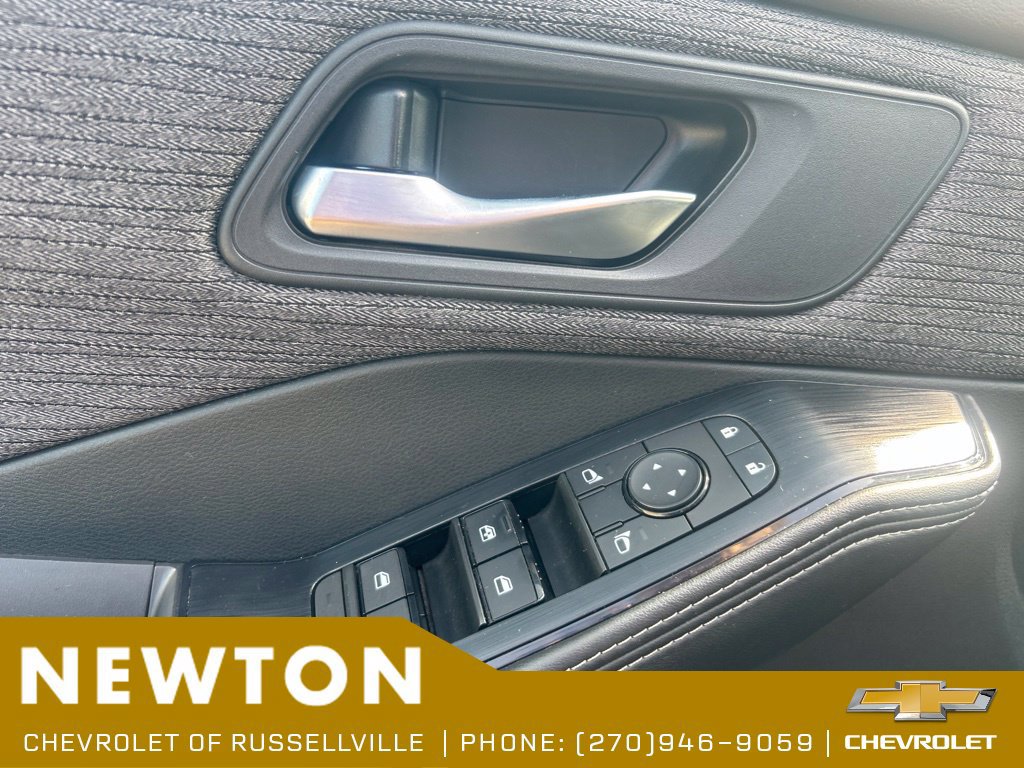 Used 2021 Nissan Rogue SV AWD/4WD image 9