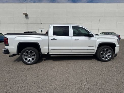Used 2018 GMC Sierra 1500 Denali w/ Denali Ultimate Package AWD/4WD image 6