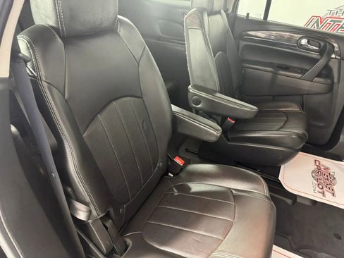 Used 2017 Buick Enclave Premium w/ Experience Buick Package AWD/4WD image 40