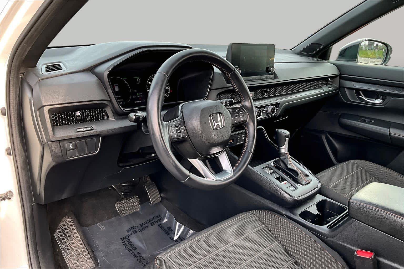 Used 2024 Honda CR-V Sport image 18