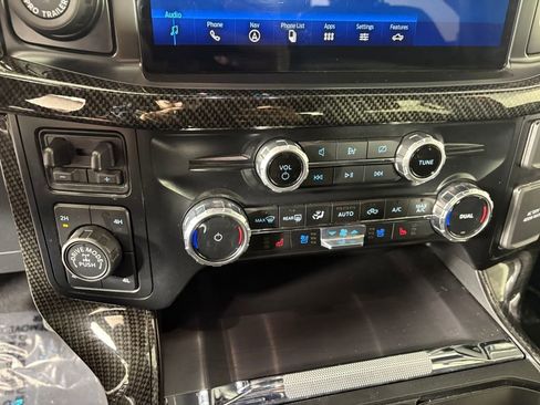 Used 2023 Ford F150 Lariat w/ Equipment Group 502A High image 19