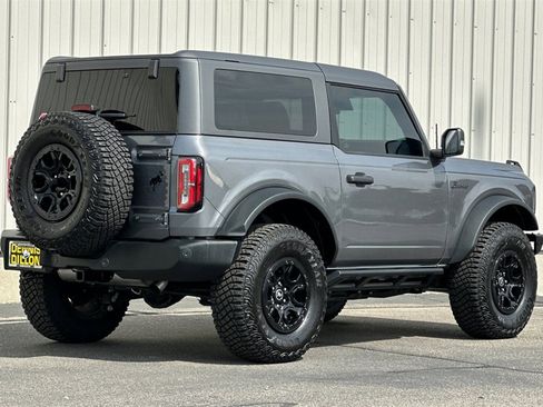 Used 2024 Ford Bronco Wildtrak image 5