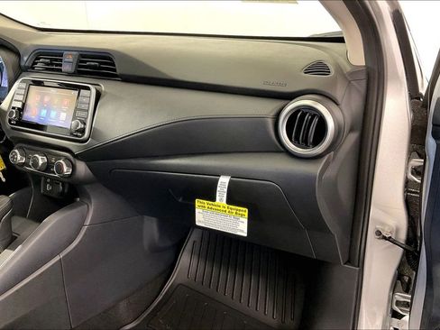 New 2025 Nissan Versa S w/ Trunk Package FWD image 16