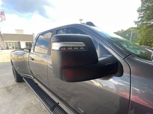 Used 2024 RAM 3500 Laramie w/ Night Edition AWD/4WD image 31