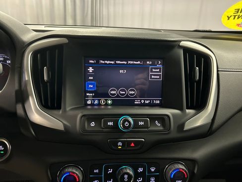 Used 2023 GMC Terrain SLE w/ Driver Convenience Package FWD image 17