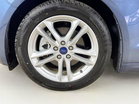 Used 2018 Ford Fusion S FWD image 26