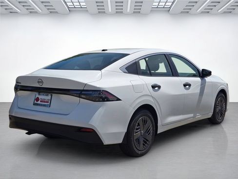 New 2026 Nissan Sentra S w/ Floor Mat Package FWD image 4