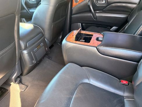 Used 2018 INFINITI QX80 2WD image 16