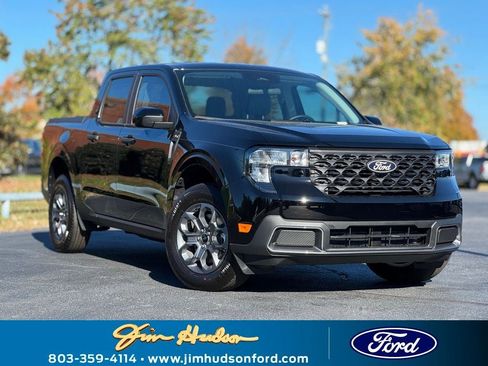 New 2025 Ford Maverick XLT w/ XLT Luxury Package image 2