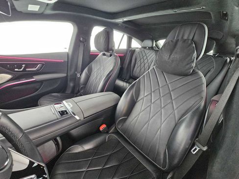 Certified 2023 Mercedes-Benz EQS 580 4MATIC Sedan image 21