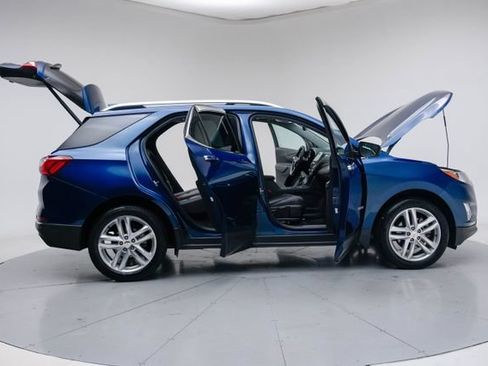 Used 2019 Chevrolet Equinox Premier FWD image 14