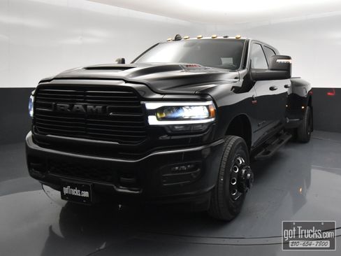 Used 2024 RAM 3500 Laramie w/ Night Edition AWD/4WD image 49