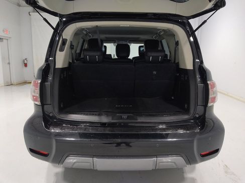 Used 2019 Nissan Armada Platinum w/ Interior Lighting Package AWD/4WD image 29