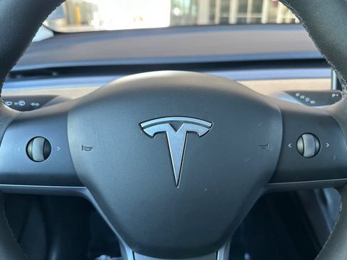 Used 2023 Tesla Model 3 Standard Range RWD image 24