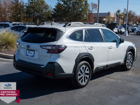 Certified 2025 Subaru Outback Premium image 3