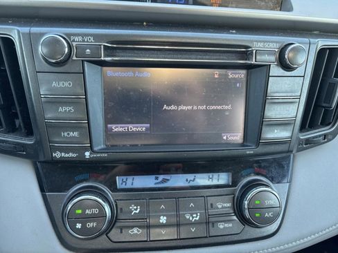 Used 2014 Toyota RAV4 XLE image 17