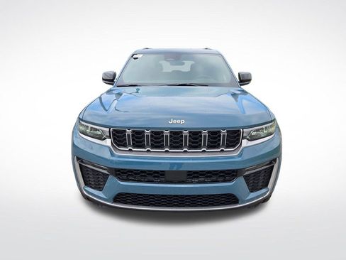 New 2026 Jeep Grand Cherokee Limited AWD/4WD image 8
