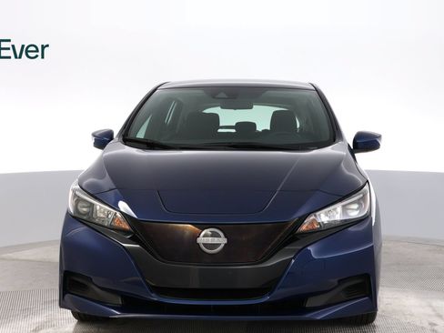 Used 2025 Nissan Leaf S FWD image 12