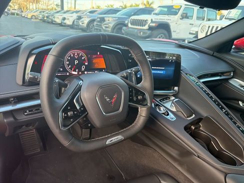 Used 2024 Chevrolet Corvette Z06 image 9