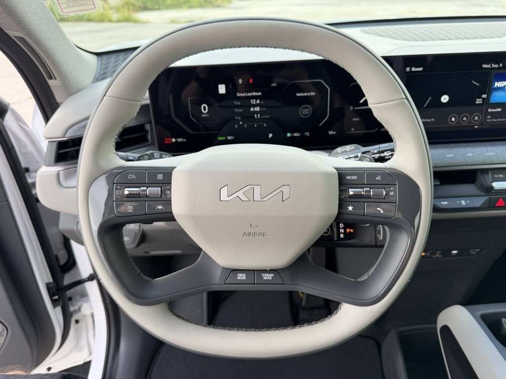 New 2026 Kia EV9 Wind AWD/4WD image 35