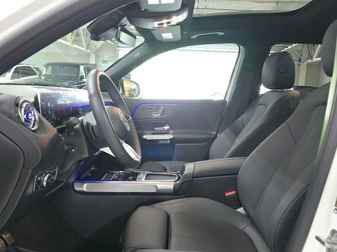 Certified 2026 Mercedes-Benz GLB 250 4MATIC image 21